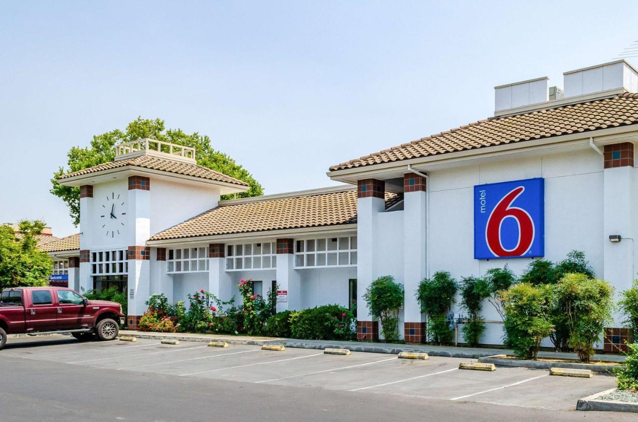 Motel 6 Oakdale, Ca Exterior photo